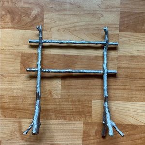 Necklace holder